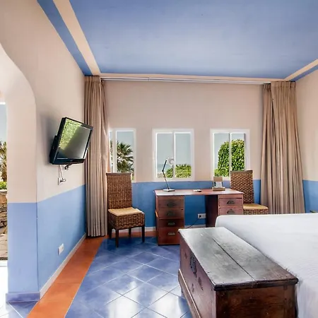 Hotel Dos Mares