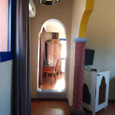 Dos Mares Hotell Tarifa