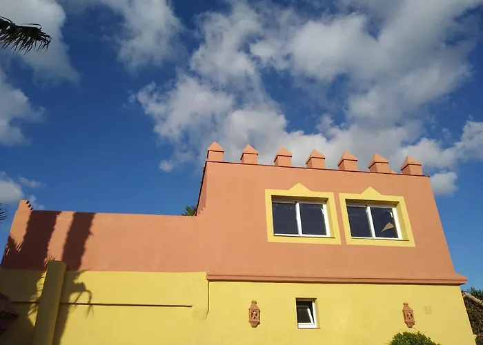ホテル Dos Mares タリファ
